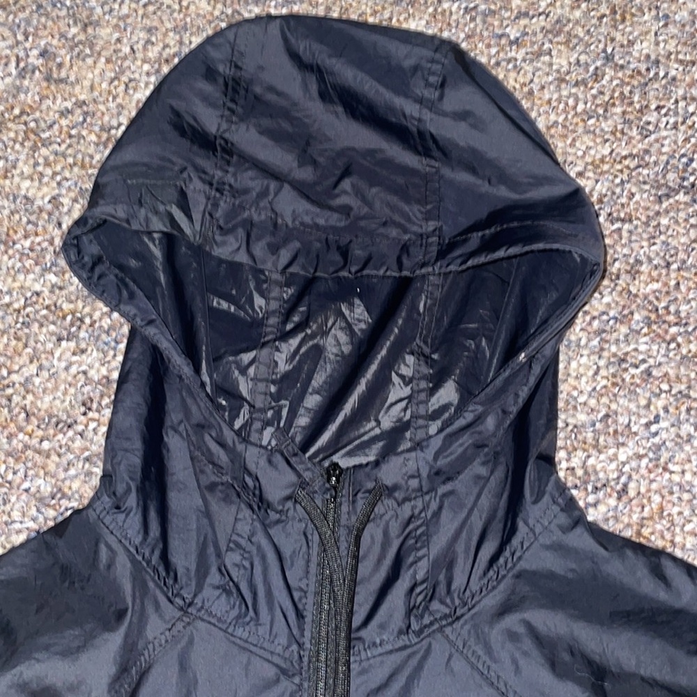 Black Columbia rain jacket windbreaker - Picture 4 of 4